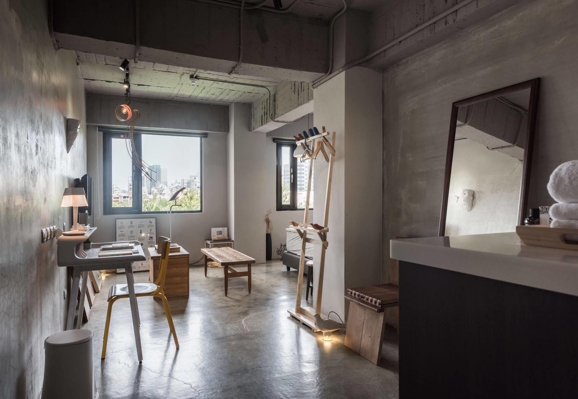 Play Design Hotel Taipei Exterior photo